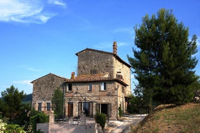 Gli Appartamenti Di Torre Bertona Todi Extérieur photo