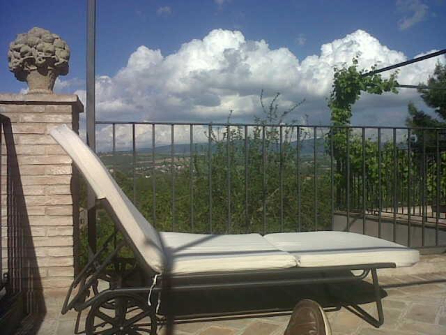 Gli Appartamenti Di Torre Bertona Todi Chambre photo